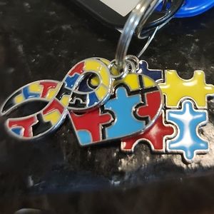 Autism Awareness Hand-made Keychains 💙🩷💚💛💜🖤🩶🧡🤍